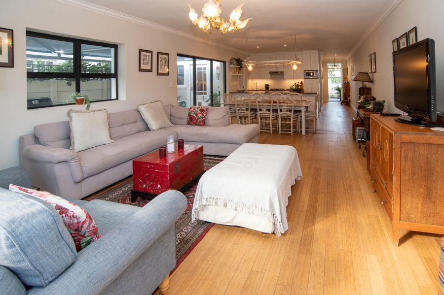 3 Bedroom Property for Sale in Claremont Western Cape